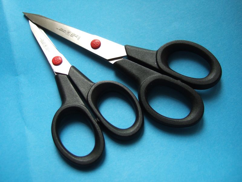 2 scissors