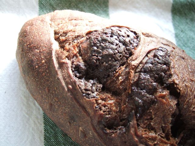 カカオのパン。 Cacao bread